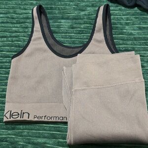 Calvin Klein Legging Activewear Set